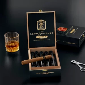 León Jimenes Prestige