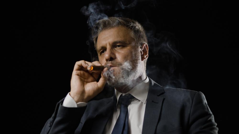 Recognizing the telltale signs of spoiled cigars